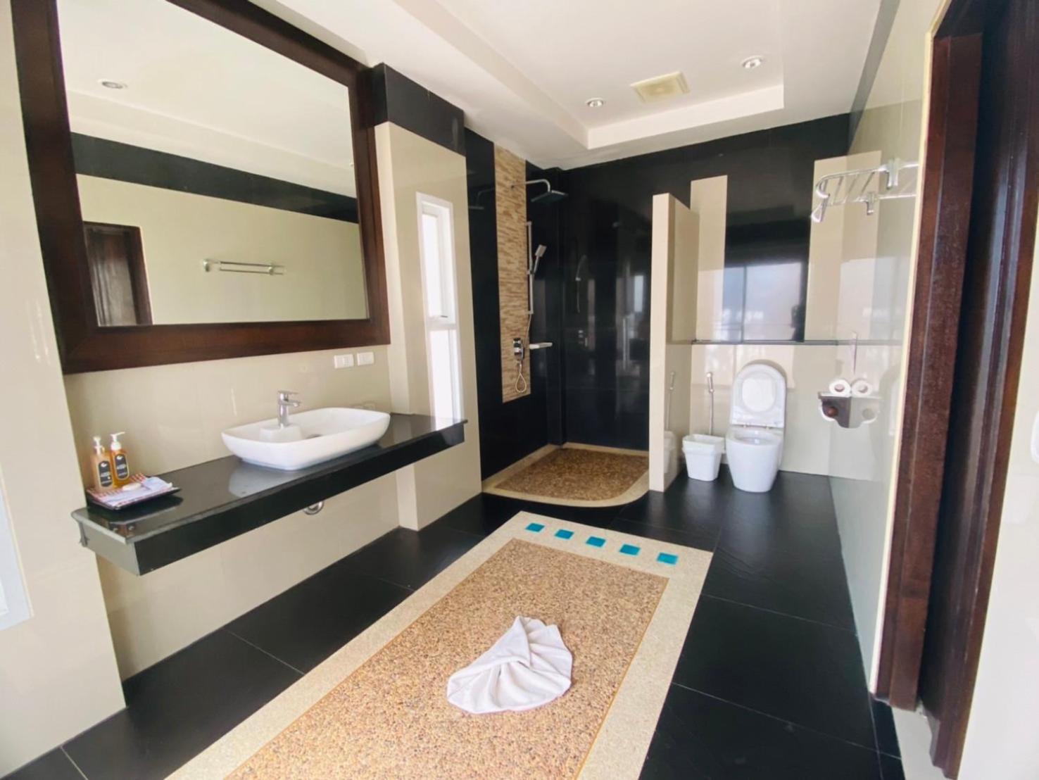 Beach Bungalow At Lanta Resort Ко-Ланта Экстерьер фото