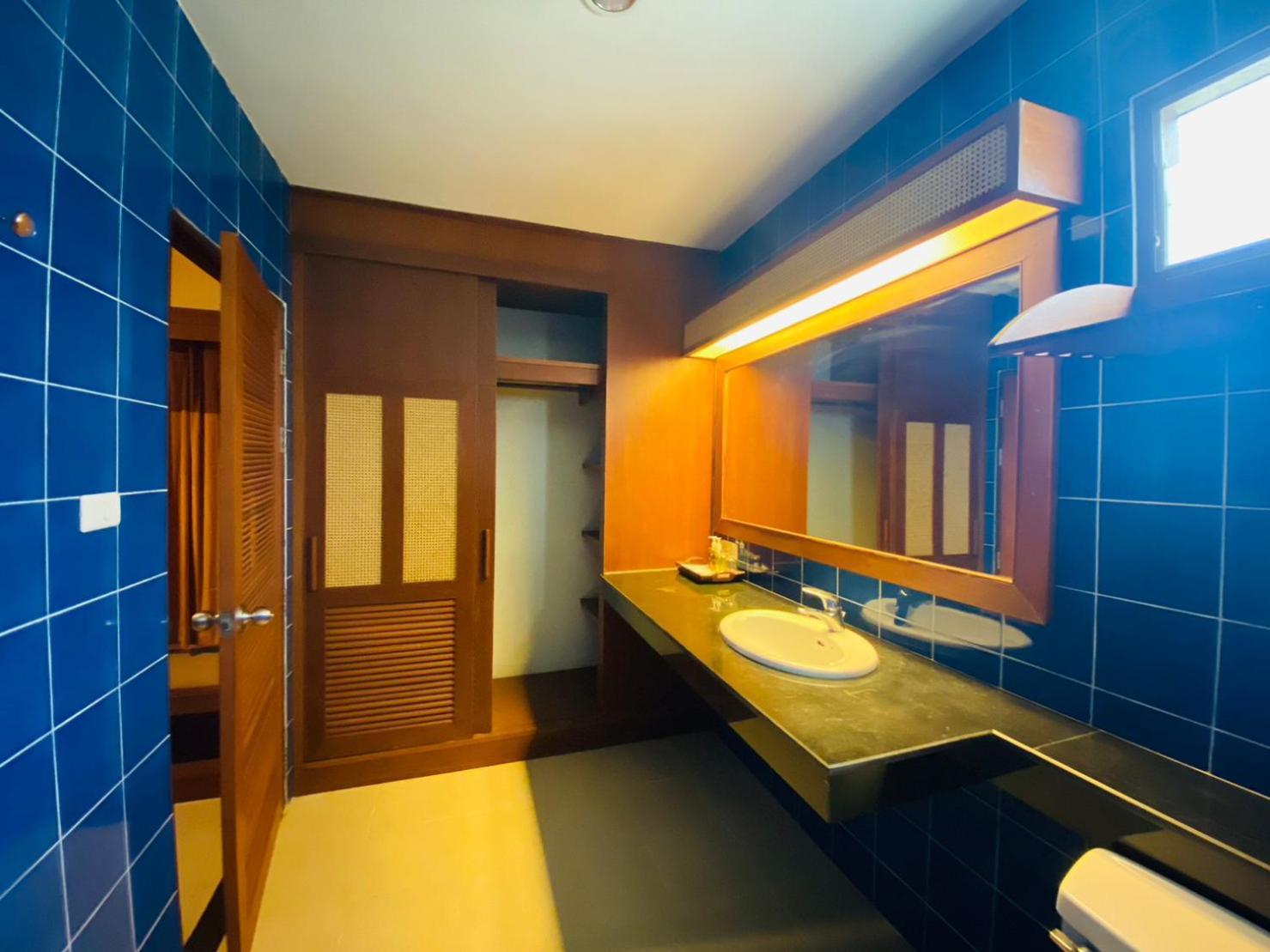 Beach Bungalow At Lanta Resort Ко-Ланта Экстерьер фото