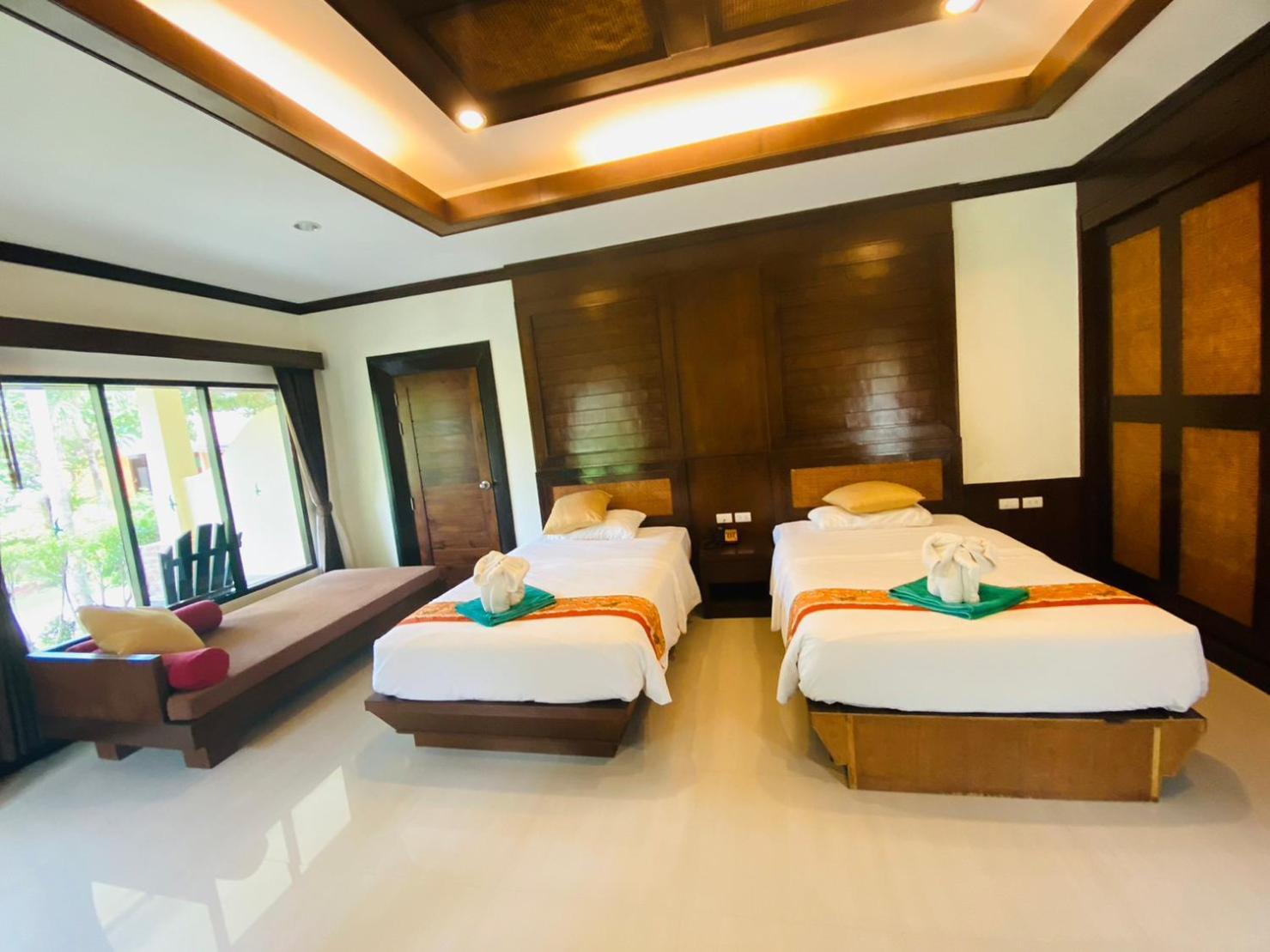 Beach Bungalow At Lanta Resort Ко-Ланта Экстерьер фото